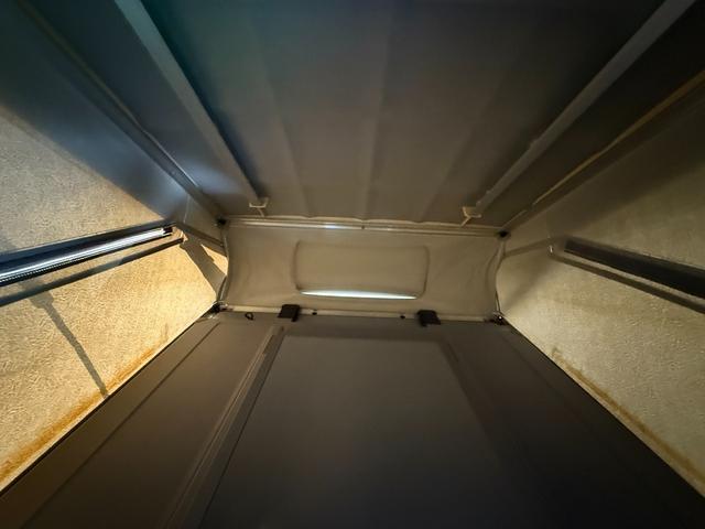 ボンゴフレンディ RF-V オートフリートップ・101966Km時タイベルW/P交換済・ガソリン2.5L・フルセグナビ・リヤモニター(9枚目)