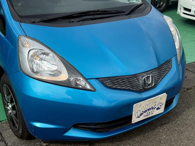 フィット G 走行13473km・車検9年2月28日・Fパッケージ・ストラーダHDDナビ(21枚目)