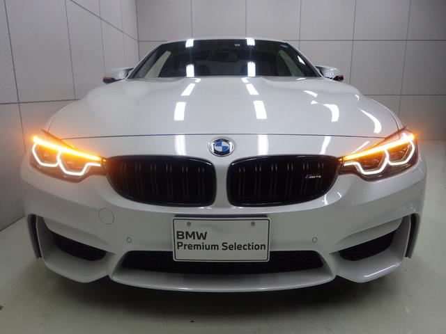 M4カブリオレ コンペティション サキールオレンジレザー・20インチAW・アダプティブサスペンション・ヘッドアップディスプレイ・カーボンファイバーインテリアトリム・被害軽減衝突ブレーキ・バックカメラ・電動シート・シートヒーター(5枚目)