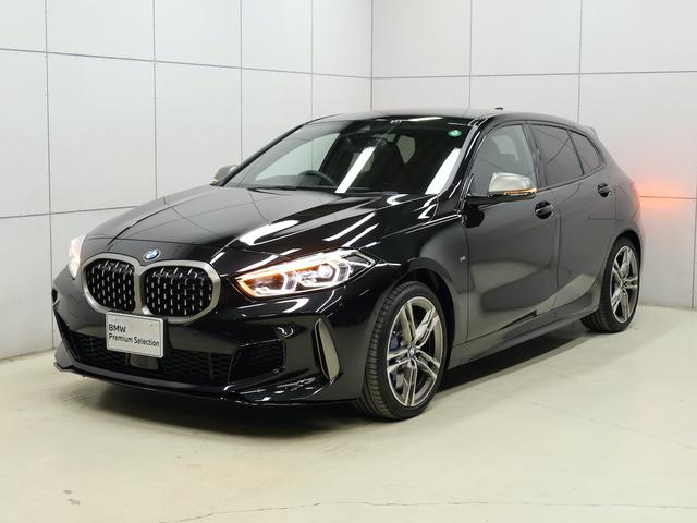 1シリーズ M135i xDrive MプラスPKG・ヘッドアップディスプレイ・Mスポーツシート・Mシートベルト・18インチAW・ACC・Appleカープレイ(6枚目)