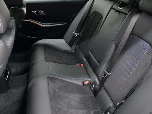 3シリーズ 320d xDriveツーリングMスポツEDジョイ+ 19インチAW・パーキングアシストプラス・ドライビングアシストプロ・アダプティブLEDヘッドライト・電動テールゲート・アンビエントライト・フロント電動シート・アップルカープレイ(14枚目)