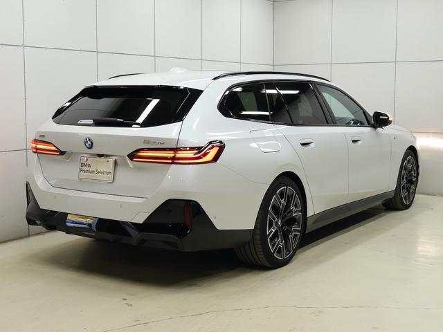 5シリーズ 523d xDriveツーリング Mスポーツ セレクトPKG・コンフォートドライビングPKG・20インチAW・パノラマガラスルーフ・harmankardon(9枚目)