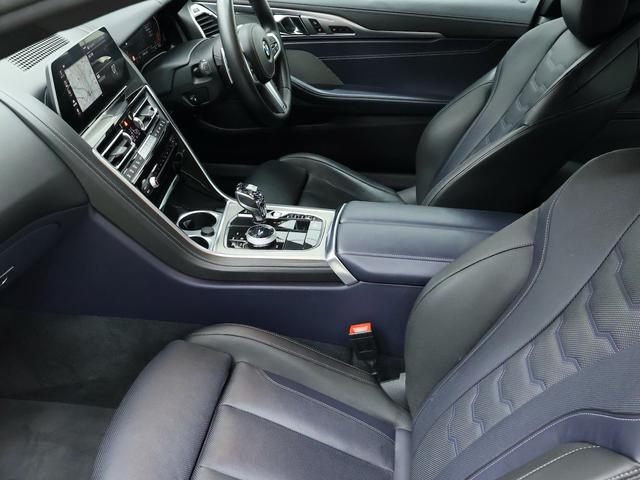 8シリーズ 840d xDriveクーペ ナイトブルーバイカラーレザー・20インチAW・harmankardon・ヘッドアップディスプレイ・BMWレーザーライト全方位カメラ(13枚目)
