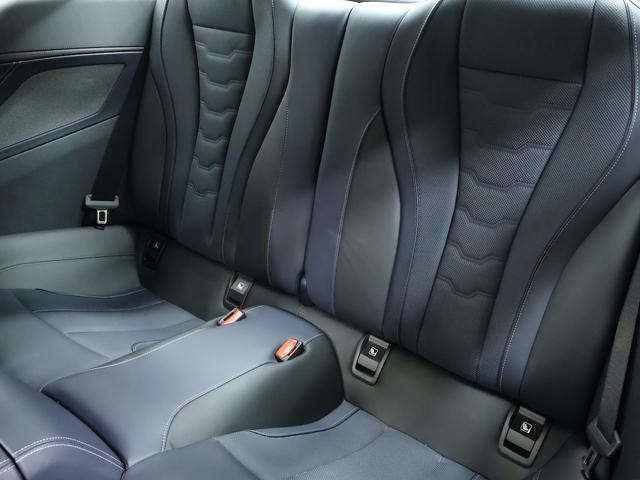 8シリーズ 840d xDriveクーペ ナイトブルーバイカラーレザー・20インチAW・harmankardon・ヘッドアップディスプレイ・BMWレーザーライト全方位カメラ(14枚目)