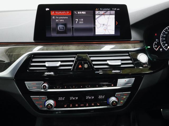 5シリーズ 523dツーリング Mスポーツ ハイラインパッケージ ブラックレザー・19インチAW・ヘッドアップディスプレイ・全方位カメラ・アクティブクルーズ・ステアリングアシスト(16枚目)