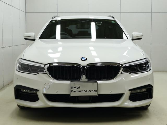 5シリーズ 523dツーリング Mスポーツ ハイラインパッケージ ブラックレザー・19インチAW・ヘッドアップディスプレイ・全方位カメラ・アクティブクルーズ・ステアリングアシスト(21枚目)