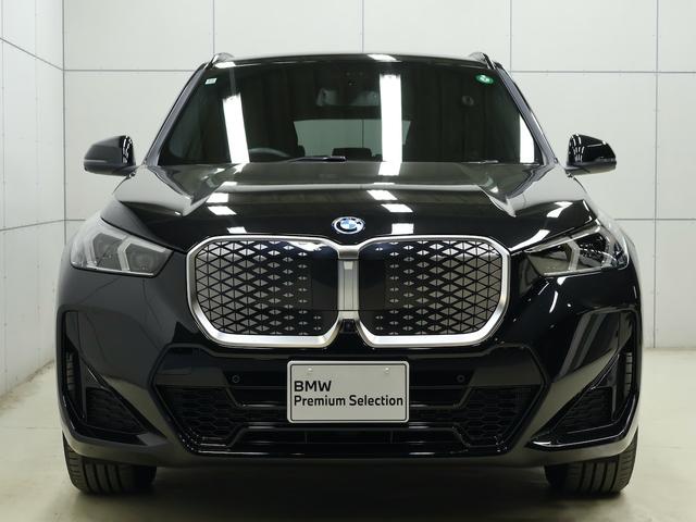 iX1 xDrive 30 Mスポーツ ヴェガンザアルカンタラコンビレザー・ヘッドアップディスプレイ・ハンズオフアシスト・デジタルキー・全方位カメラ(21枚目)