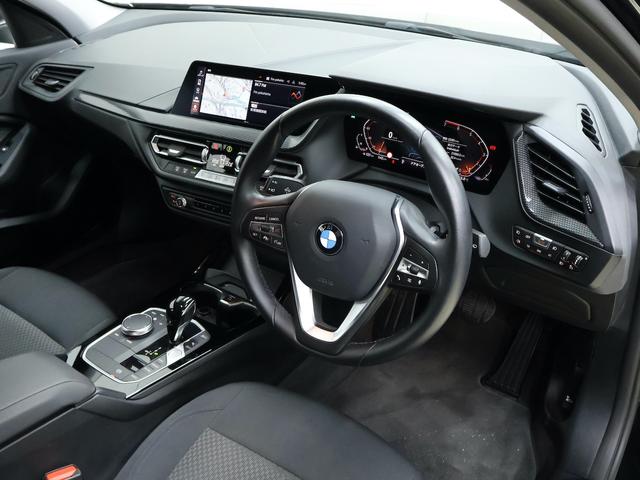 1シリーズ 118i プレイ ナビパッケージ・ストレージパッケージ・アクティブクルーズコントロール・パーキングアシスト・レーンアシスト・後退アシスト・バックカメラ(4枚目)