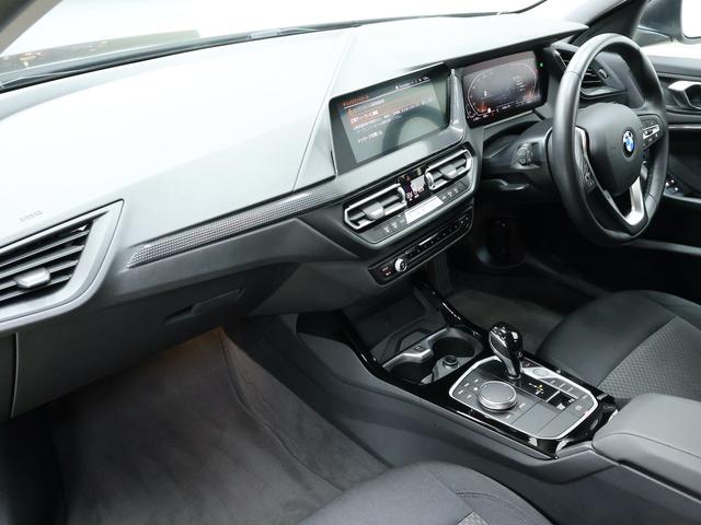 1シリーズ 118i プレイ ナビパッケージ・ストレージパッケージ・アクティブクルーズコントロール・パーキングアシスト・レーンアシスト・後退アシスト・バックカメラ(32枚目)