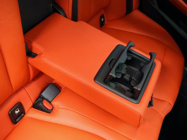 1シリーズ M135i xDrive MプラスPKG・サンルーフ・Mパフォーマンストランクスポイラー・マグマレッドレザー・18インチAW・ACC(36枚目)