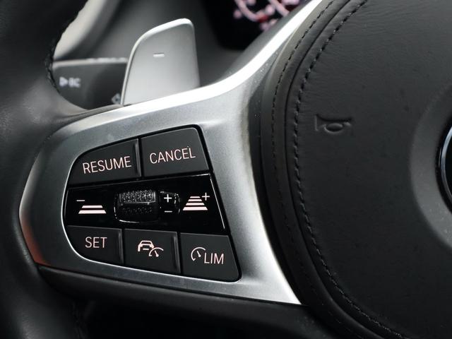 1シリーズ M135i xDrive MプラスPKG・サンルーフ・Mパフォーマンストランクスポイラー・マグマレッドレザー・18インチAW・ACC(40枚目)