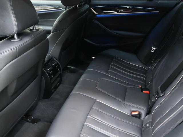 5シリーズ 530e Mスポーツ 19インチAW・ブラックレザー・ドライビングアシストプロ・HUD・パーキングアシストプラス・アダプティブサスペンション・アダプティブLEDヘッドライト・インテリジェントパーソナルアシスタント(39枚目)