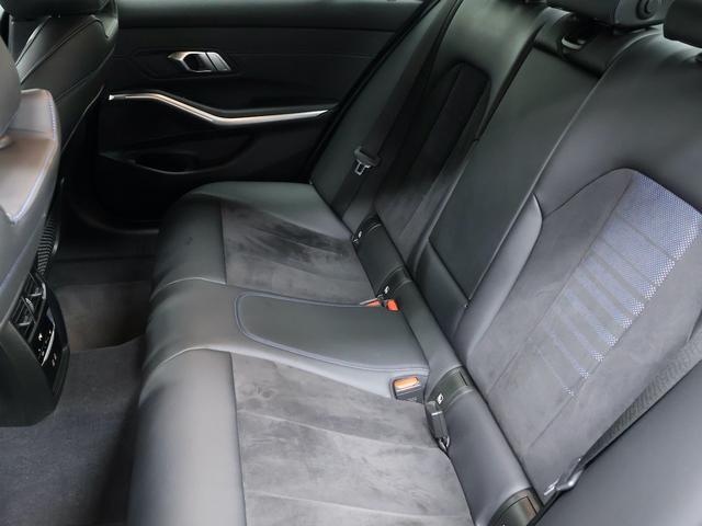 3シリーズ 320d xDrive Mスポーツ コンフォートパッケージ・電動リアゲート・ACC・ハンズオフアシスト・レーンキープアシスト・ヘッドアップディスプレイ・後退アシスト(13枚目)
