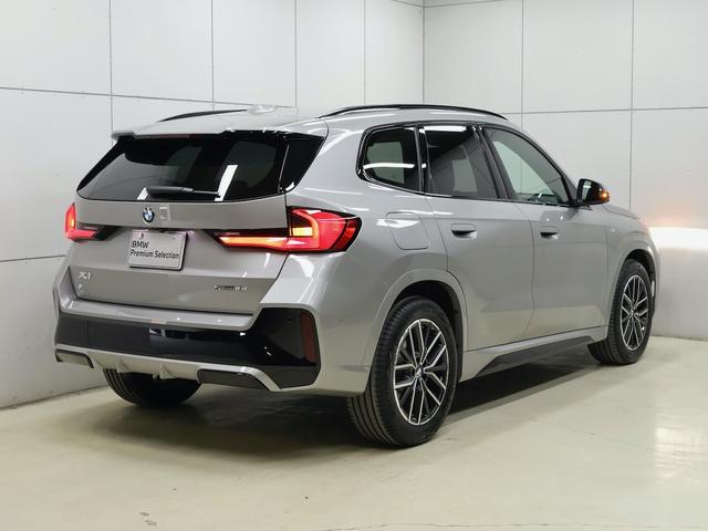 Ｘ１ ｓＤｒｉｖｅ　１８ｉ　Ｍスポーツ　アクティブクルーズコントロール・レーンアシスト・全周囲カメラ・バックカメラ・パーキングアシスト・後退アシスト・電動リアゲート（10枚目）