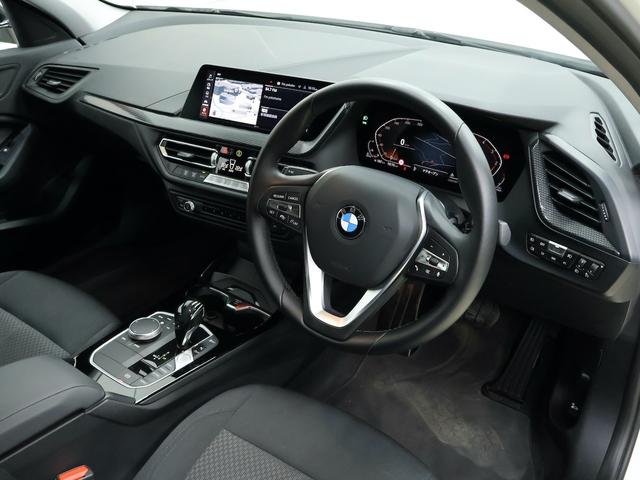 1シリーズ 118d プレイ ナビパッケージ・16インチAW・アクティブクルーズコントロール・フロント電動シート・バックカメラ・Appleカープレイ(3枚目)