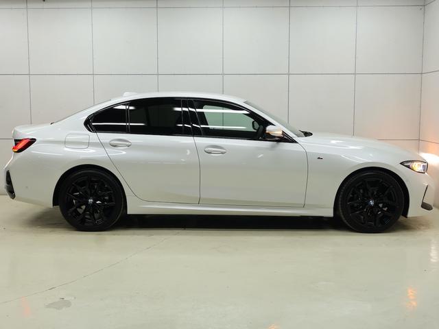 3シリーズ 318i Mスポーツ ハイラインPKG・ブラックレザー・カーボントリム・19インチAW・プライバシーガラス・デジタルキー・Appleカープレイ(8枚目)