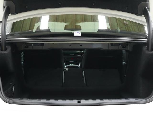 3シリーズ 318i Mスポーツ ハイラインPKG・ブラックレザー・カーボントリム・19インチAW・プライバシーガラス・デジタルキー・Appleカープレイ(11枚目)