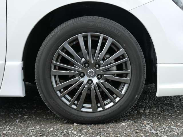 エルグランド ２５０ハイウェイスターＳ　アーバンクロム　純正ＯＰナビＭＭ５２０Ｄ－Ｌ・アラウンドビューモニター・後席モニター・ＥＴＣ・オートライト・ＬＥＤヘッドライト・インテリジェントオートクルーズ・エマージェンシーブレーキ・踏み間違え防止アシスト（18枚目）