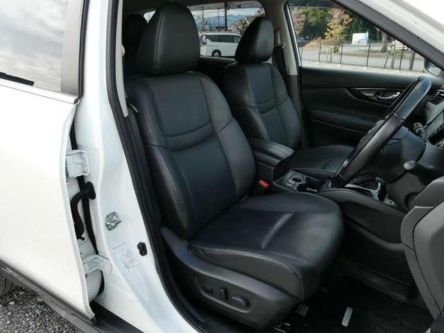 エクストレイル 20Xi 2列車 純正OPナビMM520D-L・ETC2.0・プロパイロット・アラウンドビューモニター・スマートルームミラー・全席シートヒーター・パワーシート・オートライト・LEDヘッドライト(11枚目)