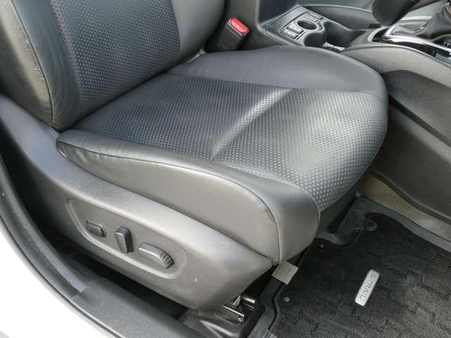 エクストレイル 20Xi 2列車 純正OPナビMM520D-L・ETC2.0・プロパイロット・アラウンドビューモニター・スマートルームミラー・全席シートヒーター・パワーシート・オートライト・LEDヘッドライト(12枚目)