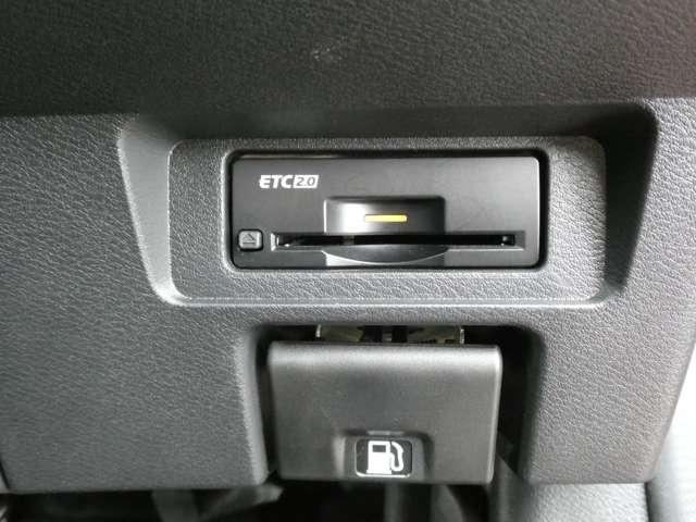 オーラ G レザーエディション 日産コネクトナビ・プロパイロット・BOSEサウンド・ETC2.0・スマートルームミラー・アラウンドビューモニター・オートライト・LEDヘッドライト・LEDフォグ・エマージェンシーブレーキ(10枚目)