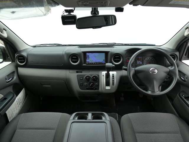 NV350キャラバンバン 2.5 チェアキャブ 車いす2名仕様 電動リフター車・社外ナビ・全周囲カメラ(15枚目)