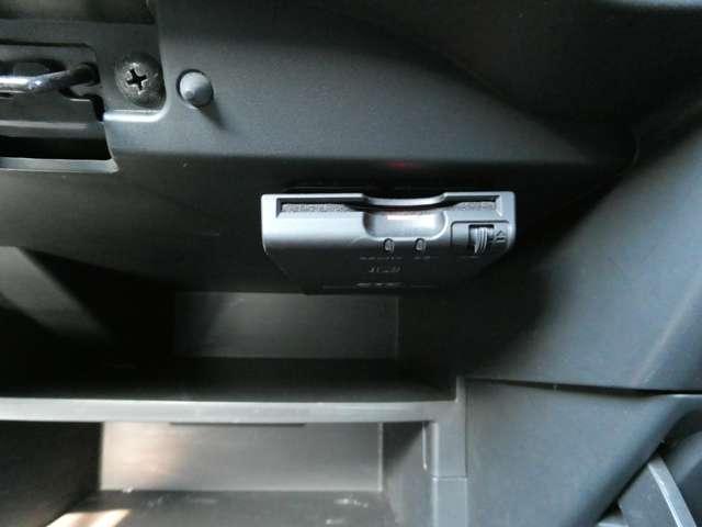 ノート １．２　ｅ－ＰＯＷＥＲ　Ｘ　ブラックアロー　ナビ・アラウンドモニター・ドラレコ・ＥＴＣ（8枚目）