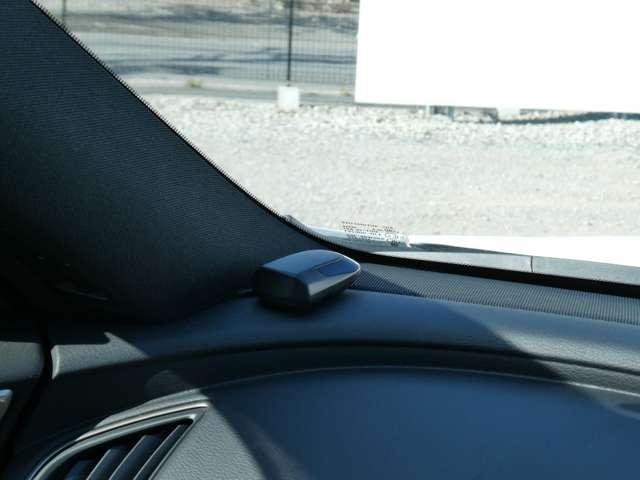 スカイライン ３．０　４００Ｒ　ホワイトレザーシート・前後ドラレコ（10枚目）