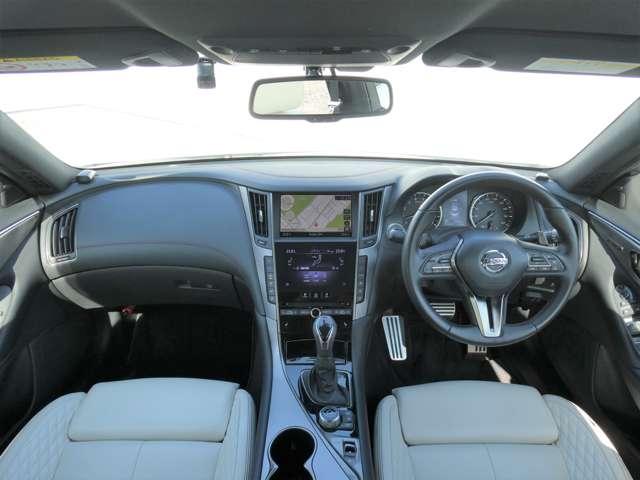 スカイライン ３．０　４００Ｒ　ホワイトレザーシート・前後ドラレコ（12枚目）