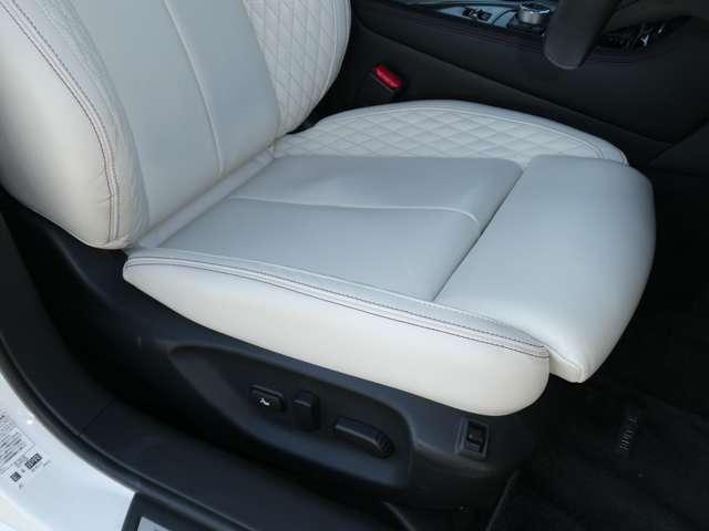 スカイライン ３．０　４００Ｒ　ホワイトレザーシート・前後ドラレコ（14枚目）