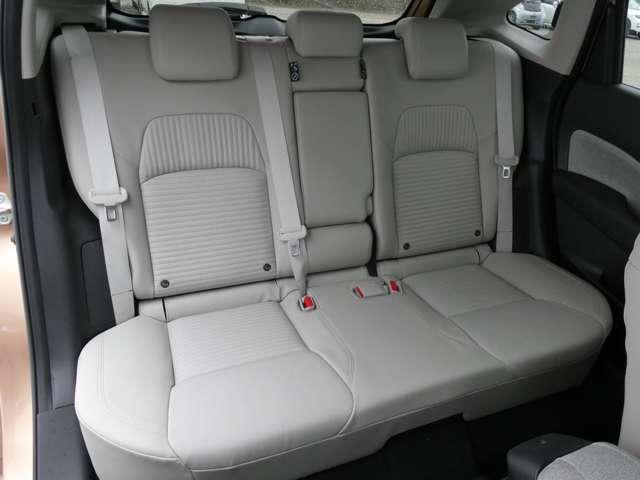 オーラ １．２　Ｇ　ＦＯＵＲ　レザーエディション　４ＷＤ　ナビ・プロパイロット・ＢＯＳＥ・寒冷地仕様（15枚目）