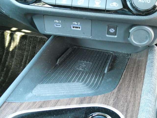 オーラ Ｇ　日産コネクトナビ・プロパイロット・ＢＯＳＥサウンド・寒冷地仕様・ＥＴＣ２．０・スマートルームミラー・アラウンドビューモニター・シートヒーター・オートライト・ＬＥＤヘッドライト・ＬＥＤフォグ（11枚目）