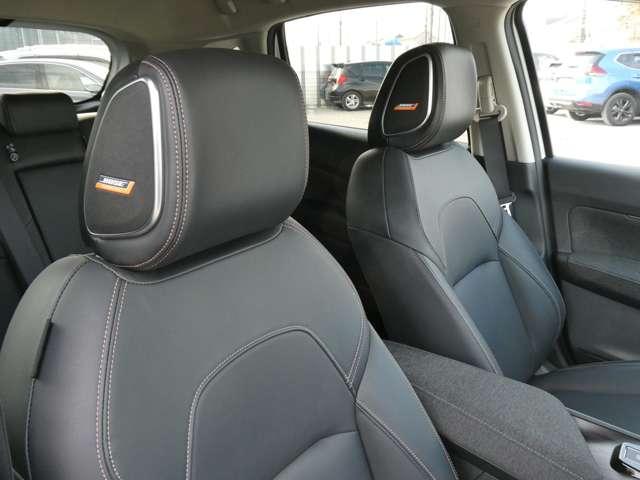 オーラ G 90周年記念車 日産コネクトナビ・プロパイロット・BOSEサウンド・寒冷地仕様・ETC2.0・スマートルームミラー・アラウンドビューモニター・シートヒーター・パワーシート・オートライト・LEDヘッドライト(4枚目)