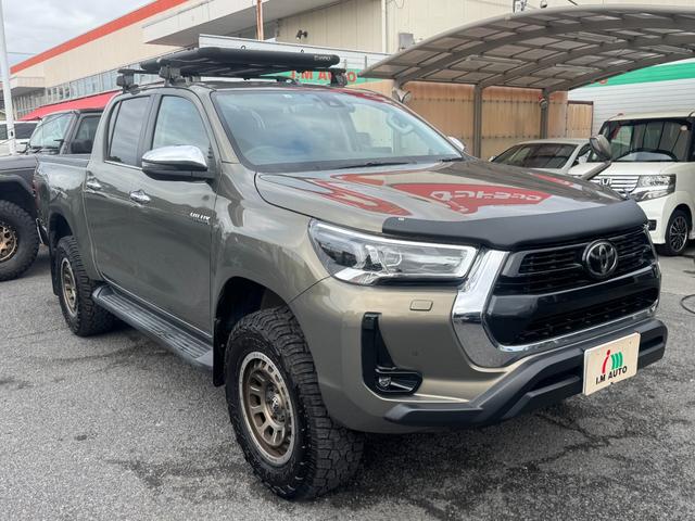 ハイラックス Ｚ　ワーク１７アルミ　ルーフラック　トノカバー　ベッドライナー　ナビ　バックカメラ　フルセグＴＶ　ドラレコ（6枚目）