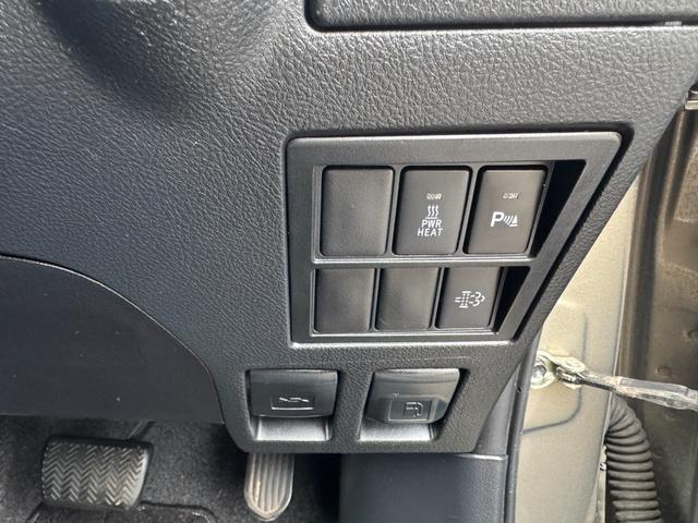 ハイラックス Ｚ　ワーク１７アルミ　ルーフラック　トノカバー　ベッドライナー　ナビ　バックカメラ　フルセグＴＶ　ドラレコ（22枚目）