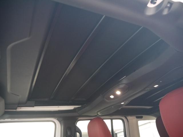 ジープ・ラングラーアンリミテッド ルビコン３９２　２０２４年最終モデル　スカイワンタッチパワートップ　ＷＡＲＮ電動ウインチ　純正可変マフラー　１２．３インチタッチスクリーンディスプレイ　３９２ロゴ入りナッパレザー　３５インチタイヤ　ガラスコーティング（21枚目）