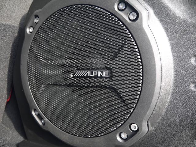 ジープ・ラングラーアンリミテッド ルビコン３９２　２０２４年最終モデル　スカイワンタッチパワートップ　ＷＡＲＮ電動ウインチ　純正可変マフラー　１２．３インチタッチスクリーンディスプレイ　３９２ロゴ入りナッパレザー　３５インチタイヤ　ガラスコーティング（25枚目）