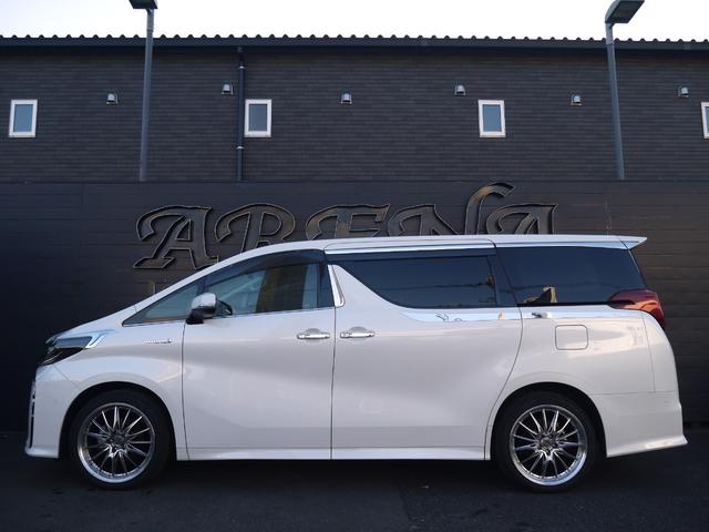 アルファードハイブリッド SR Cパッケージ オプションJBLサラウンドシステム ツインサンルーフ 電動リアモニター 3眼LEDヘッドライト 純正DVDレコーダー シーケンシャルウインカー リモコンエンジンスターター 寒冷地仕様 トヨタ点検記録簿(6枚目)