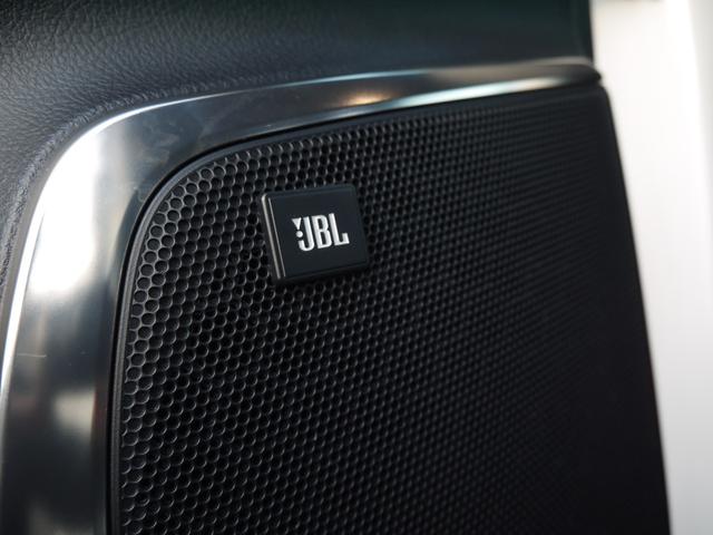 アルファードハイブリッド SR Cパッケージ オプションJBLサラウンドシステム ツインサンルーフ 電動リアモニター 3眼LEDヘッドライト 純正DVDレコーダー シーケンシャルウインカー リモコンエンジンスターター 寒冷地仕様 トヨタ点検記録簿(17枚目)