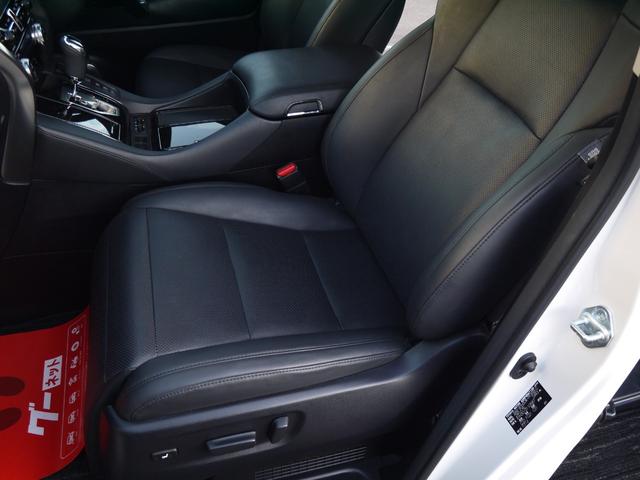 アルファードハイブリッド SR Cパッケージ オプションJBLサラウンドシステム ツインサンルーフ 電動リアモニター 3眼LEDヘッドライト 純正DVDレコーダー シーケンシャルウインカー リモコンエンジンスターター 寒冷地仕様 トヨタ点検記録簿(18枚目)