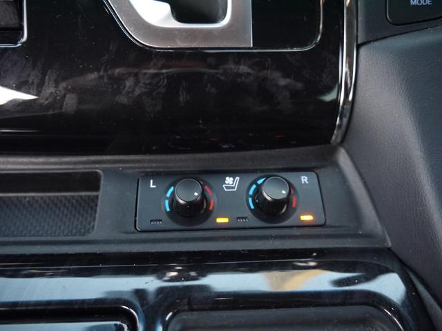 アルファードハイブリッド SR Cパッケージ オプションJBLサラウンドシステム ツインサンルーフ 電動リアモニター 3眼LEDヘッドライト 純正DVDレコーダー シーケンシャルウインカー リモコンエンジンスターター 寒冷地仕様 トヨタ点検記録簿(20枚目)