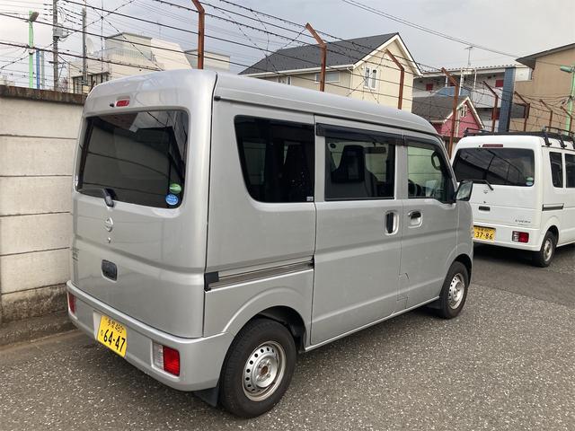 日産 ＮＶ１００クリッパーバン