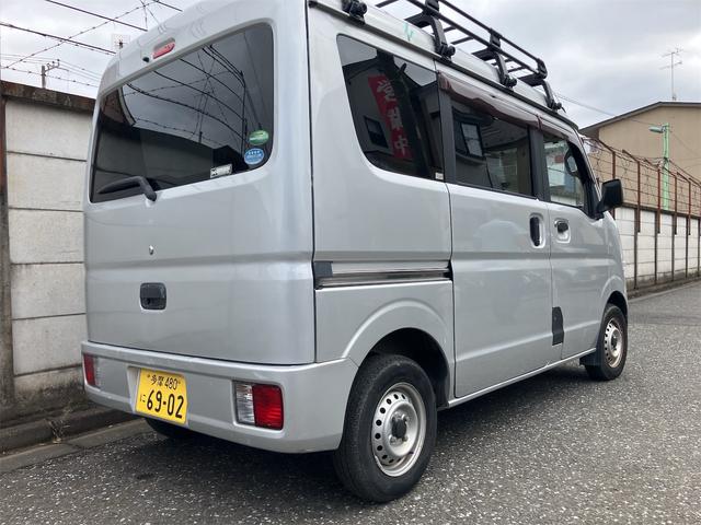 ミニキャブバン Ｇ　純正ナビ付き　Ｂｌｕｅｔｏｏｔｈ接続　ＴＶ付　ワンオーナー車　ＥＴＣ付き　ドライブレコーダー付き　エアコン　パワーステアリング　パワーウィンドウ（9枚目）