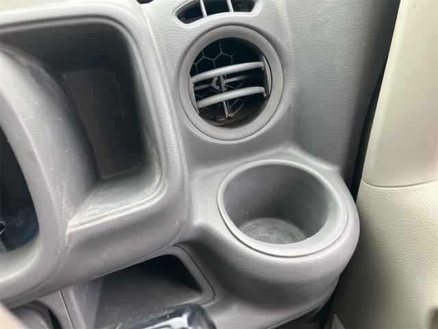 ミニキャブバン Ｇ　純正ナビ付き　Ｂｌｕｅｔｏｏｔｈ接続　ＴＶ付　ワンオーナー車　ＥＴＣ付き　ドライブレコーダー付き　エアコン　パワーステアリング　パワーウィンドウ（28枚目）
