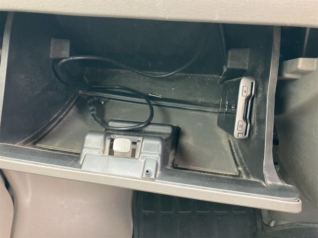 ミニキャブバン Ｇ　純正ナビ付き　Ｂｌｕｅｔｏｏｔｈ接続　ＴＶ付　ワンオーナー車　ＥＴＣ付き　ドライブレコーダー付き　エアコン　パワーステアリング　パワーウィンドウ（29枚目）