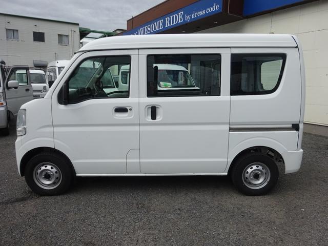 エブリイ ＰＡ　４ＡＴ　４ＷＤ　禁煙車　夏冬タイヤ　スペアキー　両側スライドドア　フルフラットシート（8枚目）