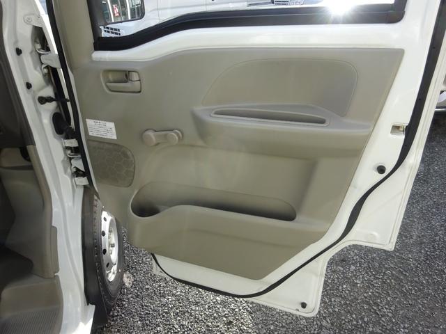 エブリイ ＰＡ　メモリナビ　バックカメラ　ＥＴＣ　ＢｌｕｅＴｏｏｔｈ　衝突被害軽減ブレーキ　障害物センサー　２ｎｄ発進　オートライト　オートハイビーム　オーバーヘッドシェルフ　車線逸脱センサー　取扱説明書　保証書（43枚目）