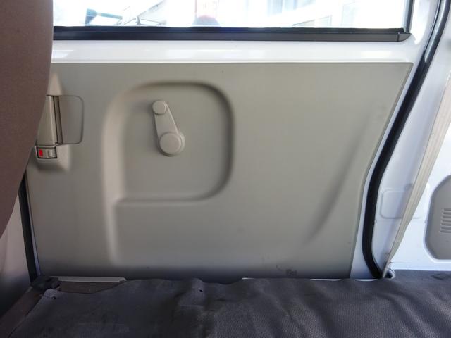 エブリイ ＰＡ　４ＷＤ　衝突被害軽減ブレーキ　２ｎｄ発進　プライバシーガラス　禁煙車　横滑り防止　スペアキー　取扱説明書　保証書（38枚目）