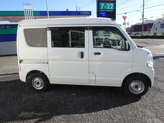 エブリイ ＰＡリミテッド　２ｎｄ発進　キーレス　ＳＤナビ　ＥＴＣ　Ｂｌｕｅｔｏｏｔｈ　フルセグＴＶ　ＣＤ　ＤＶＤ　オーバーヘッドシェルフ　プライバシーガラス　サイドバイザー　取扱説明書（12枚目）