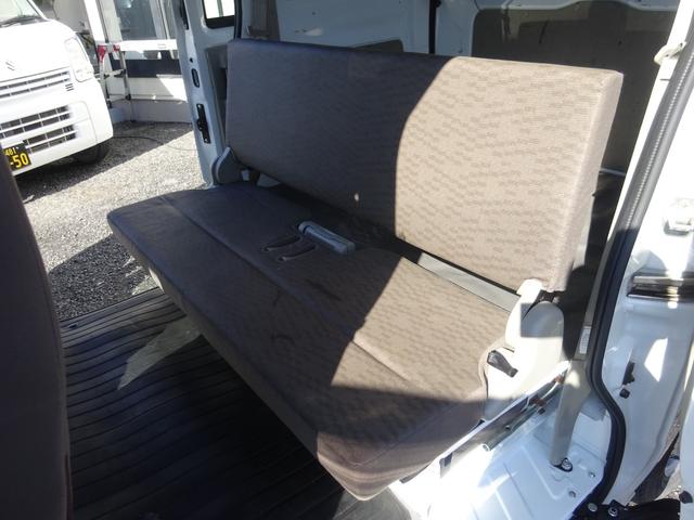 エブリイ ＰＡリミテッド　２ｎｄ発進　キーレス　ＳＤナビ　ＥＴＣ　Ｂｌｕｅｔｏｏｔｈ　フルセグＴＶ　ＣＤ　ＤＶＤ　オーバーヘッドシェルフ　プライバシーガラス　サイドバイザー　取扱説明書（18枚目）